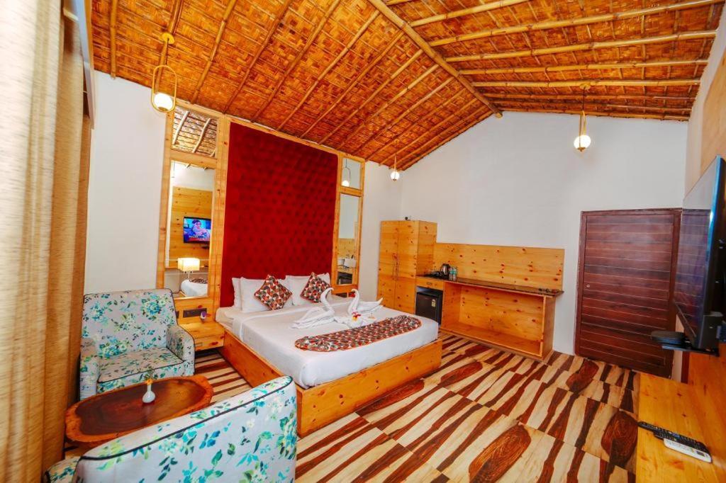 5 Senses Corbett Richness Luxuries Resort ! Destination Wedding & Corporate Events ラムナガル エクステリア 写真