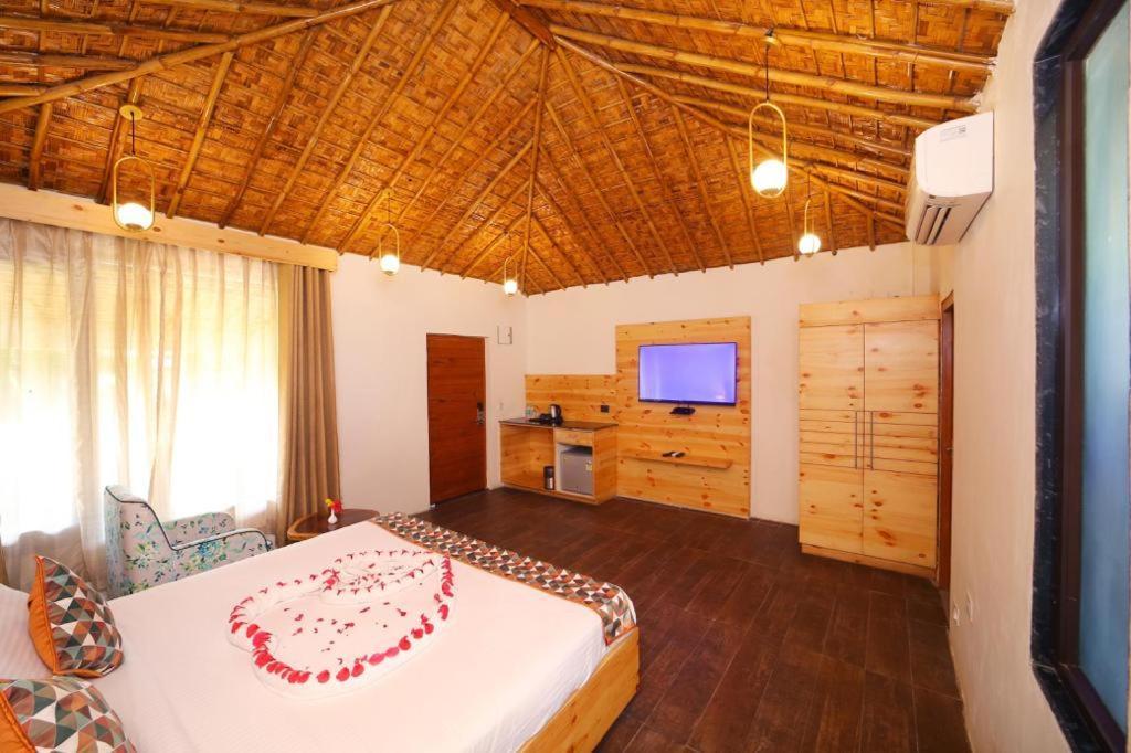 5 Senses Corbett Richness Luxuries Resort ! Destination Wedding & Corporate Events ラムナガル エクステリア 写真